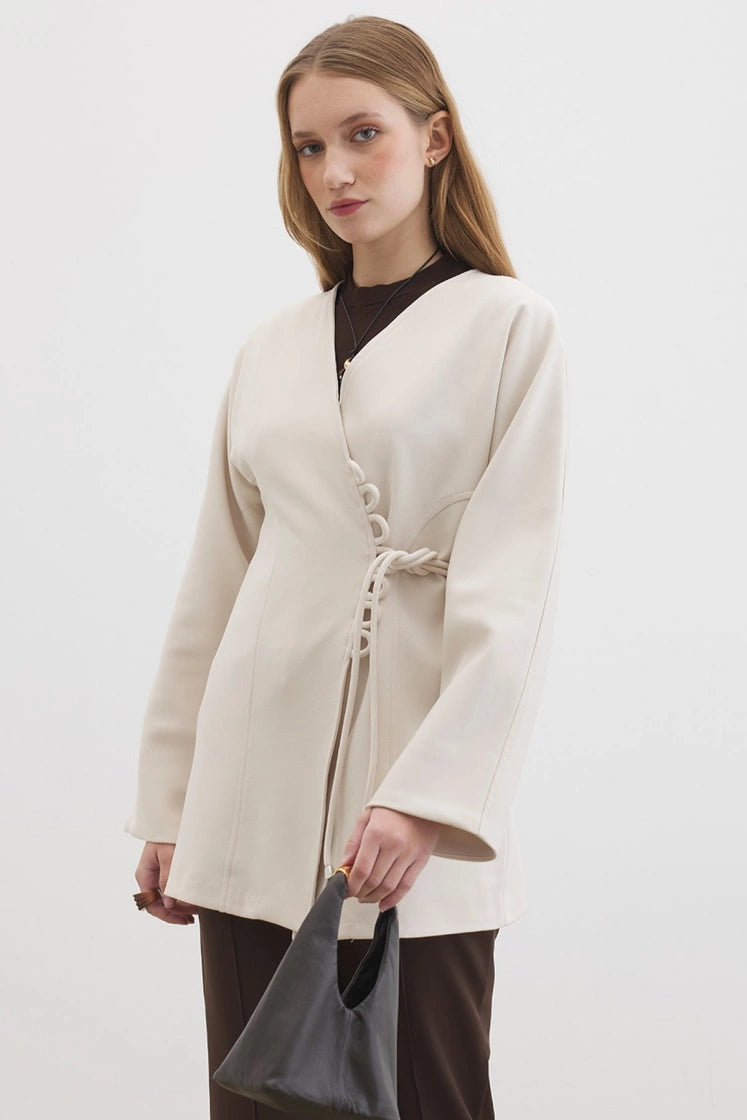Peri Longblazer mit Bindedetail beige