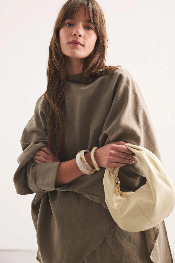 Sarina Set mit Fledermausärmel & Cape