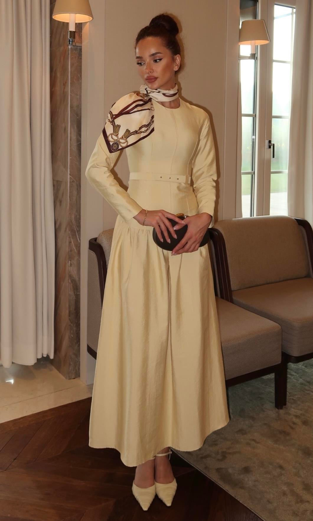 Mira Cupro Kleid mit Gürtel