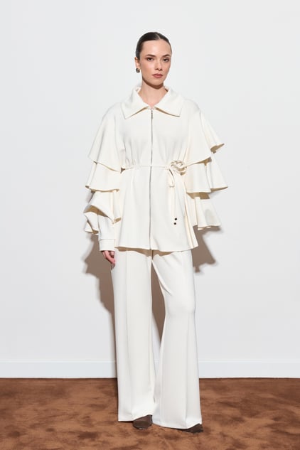 Aurea Zweiteiliges Set mit Volantärmeln creme