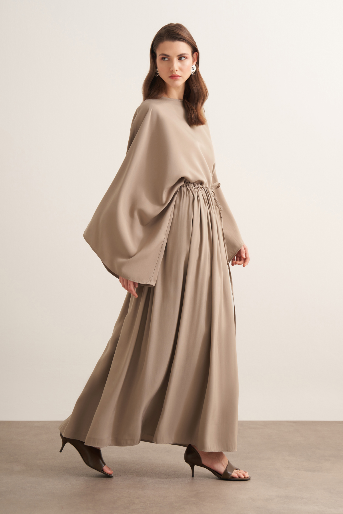 Modes Set Damen Elegant cupro Maxi Rock