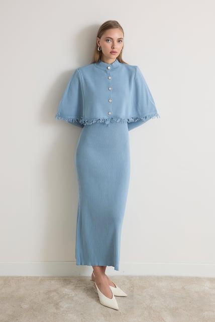 Zara Strickkleid mit Cape